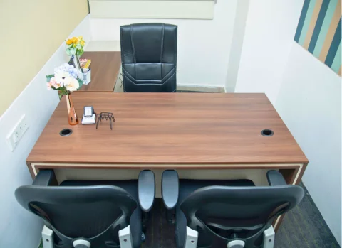 Lockable private office, 2-12 seats